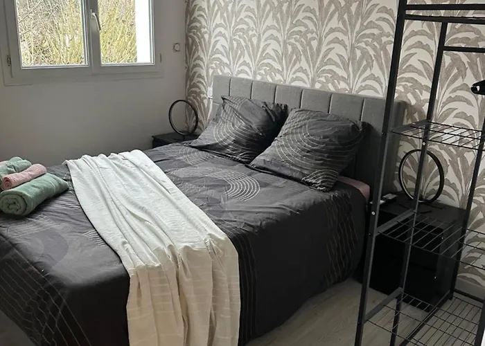 La Tour De Xandre La Rochelle * Saint-Xandre