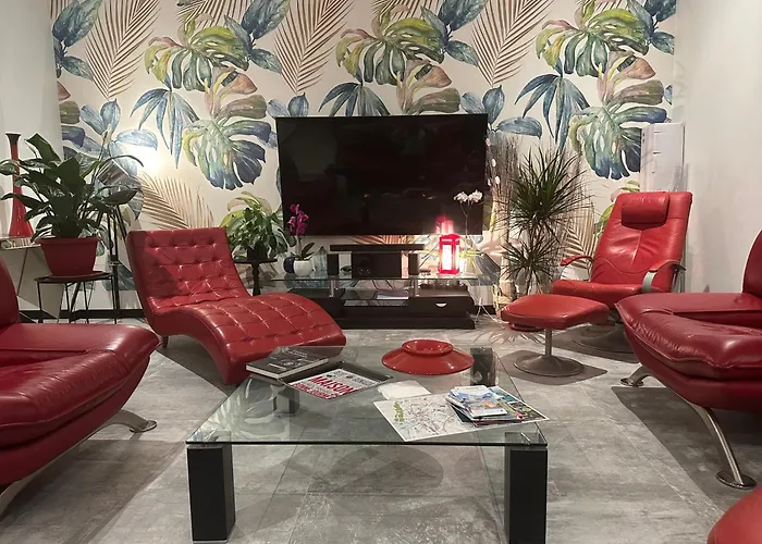 La Tour De Xandre La Rochelle לינה וארוחת בוקר